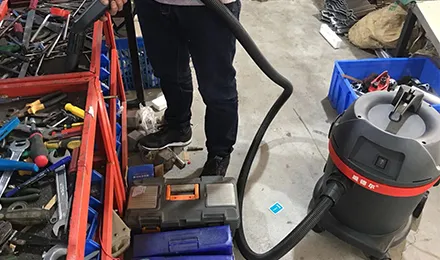 Industrial Dust Vacuum